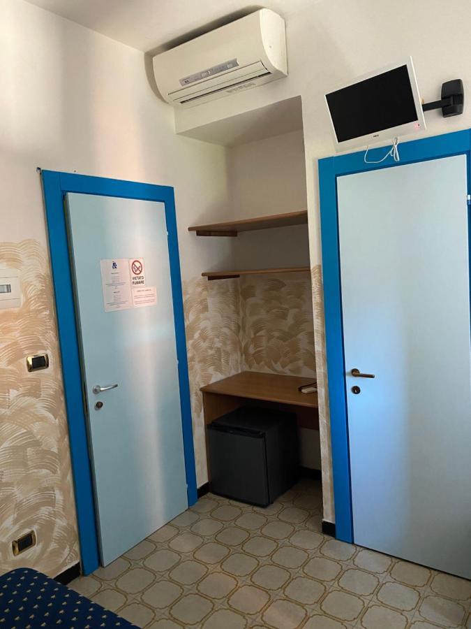 Caravella Hotel Дейва Марина Екстериор снимка
