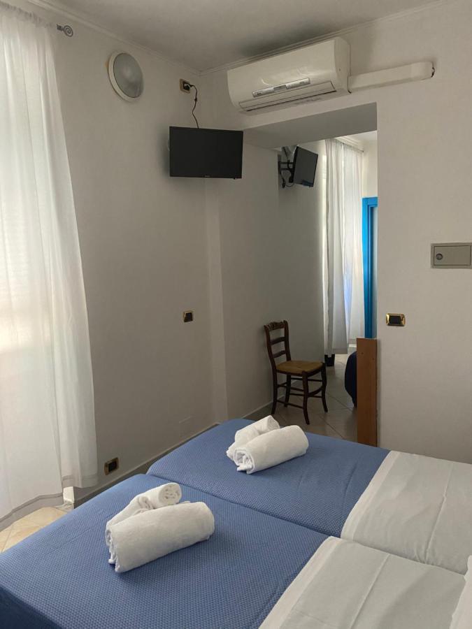 Caravella Hotel Дейва Марина Екстериор снимка